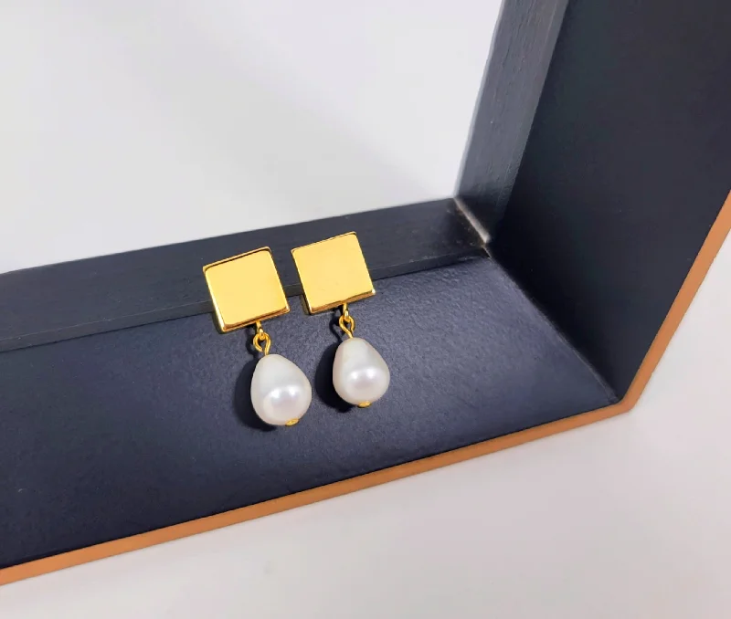 vintage rings for women -Pearl Squared Earrings