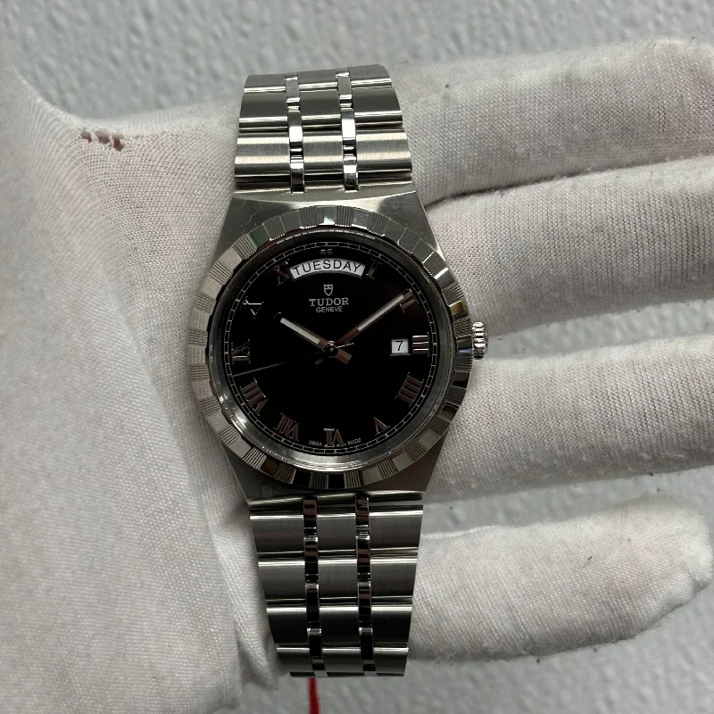 Tudor Royal 41mm Black Dial Watch Ref# 28600