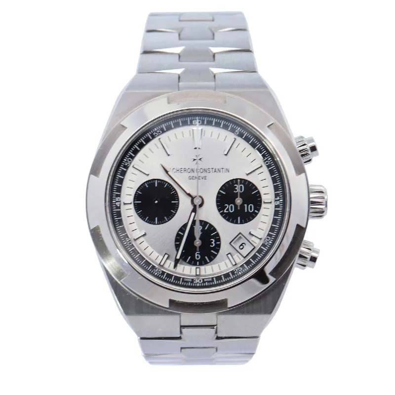 Vacheron Constatin Overseas Stainless Steel 42.5mm White Chronograph Dial Watch Reference# 5500V/110A-B686