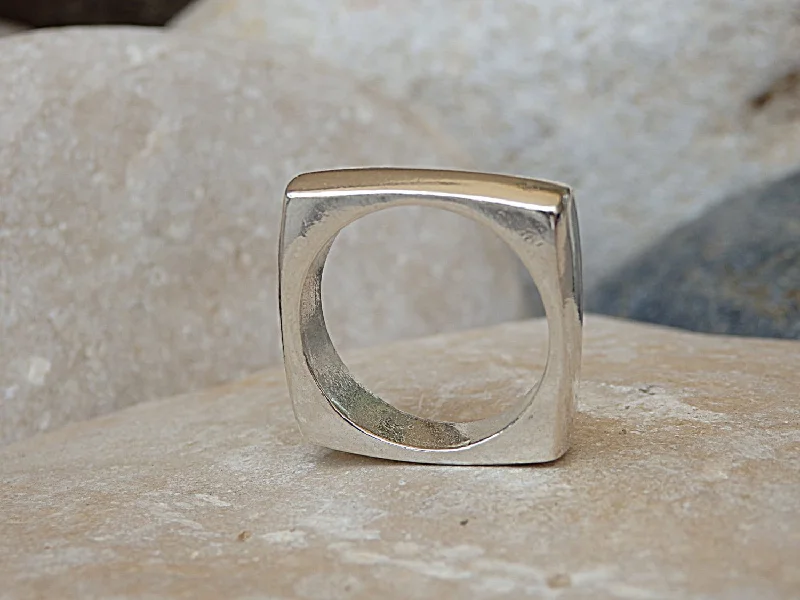 Square Band Ring