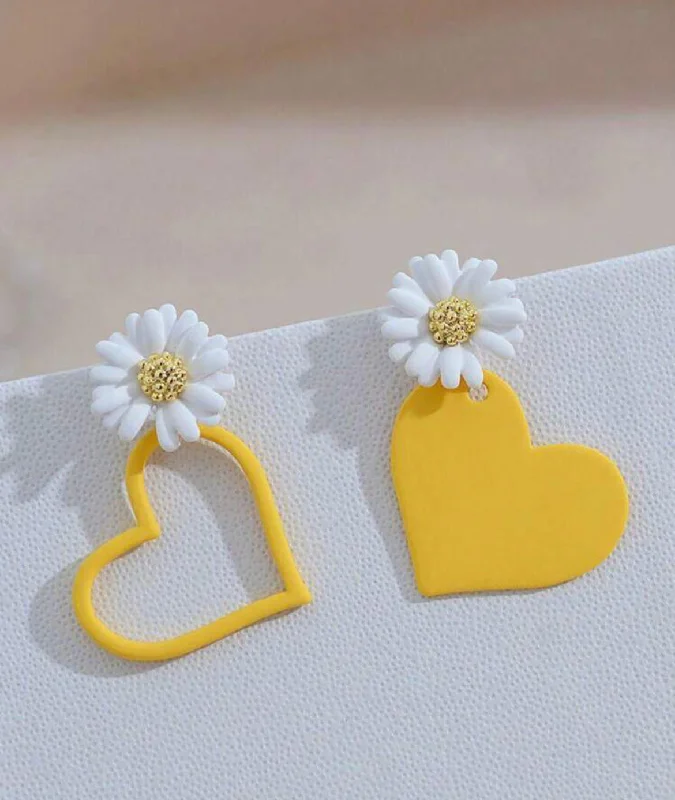 colorful diamond rings for women -Beautiful Yellow Heart and Daisy Earrings