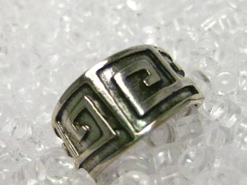 Sterling Silver Southwestern Wide Band Ring, size 8, signed Cellini, 6.33 (Greek Key like accents)