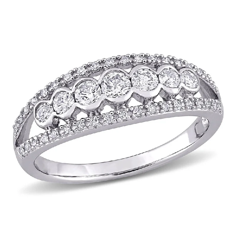 Miadora 10k White Gold 1/2ct TDW Diamond Semi-eternity Band Ring