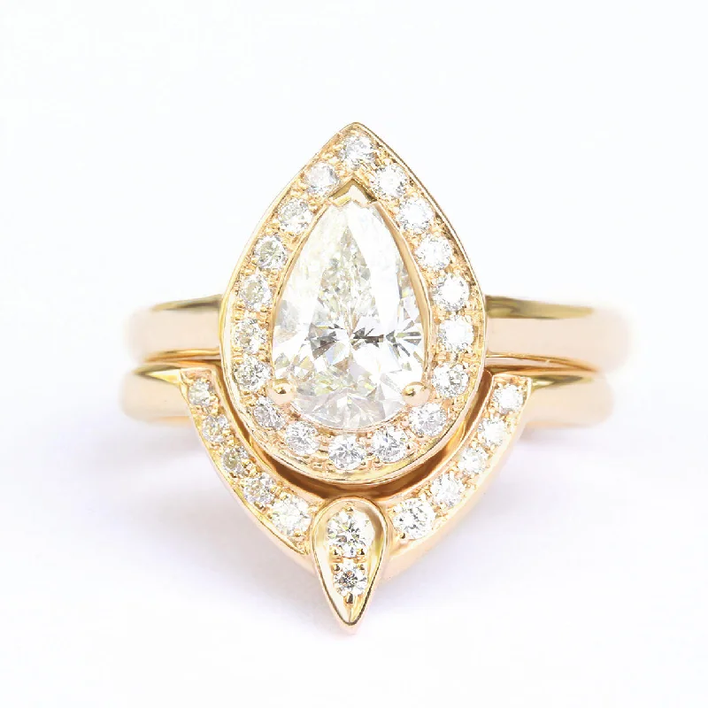 matching engagement and wedding rings -Pear 1.0ct Engagement & Wedding, The 3rd Eye Ring Bridal Set ♥