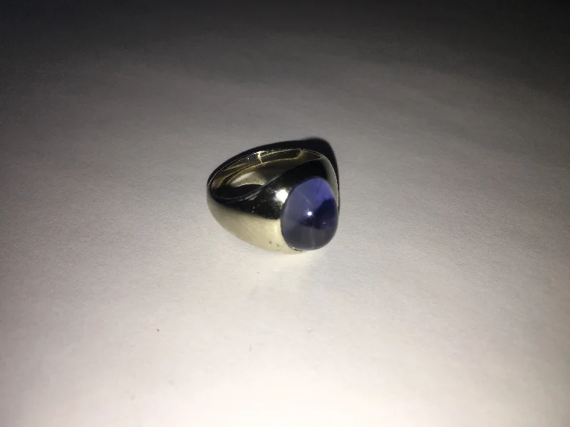 Gorgeous Estate 14K White Gold Ceylon Cabochon Sapphire Band Ring