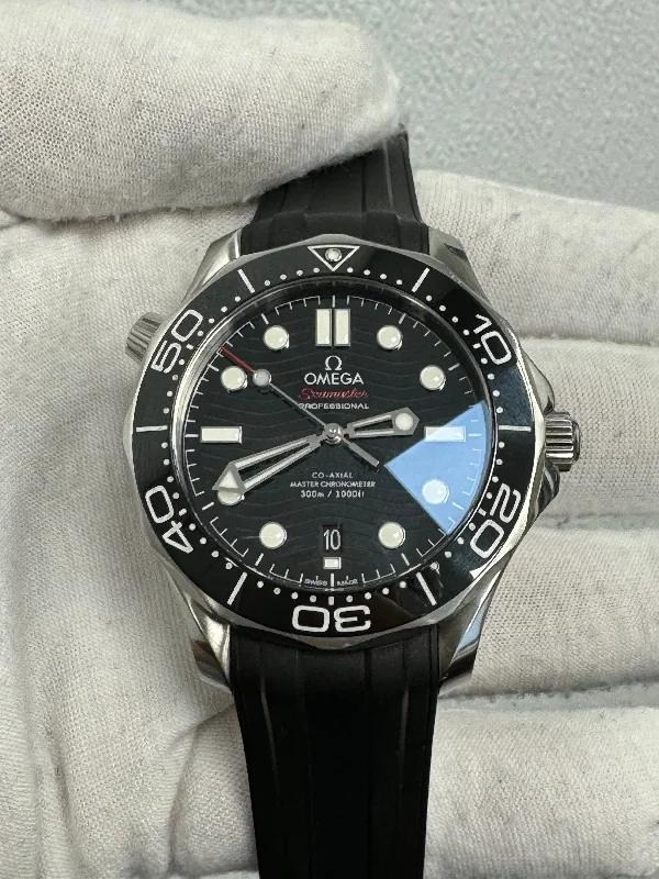 Omega Sea Master 300 Stainless Steel 42mm Black Dot Dial Watch Reference #: 210.32.42.20.01.001